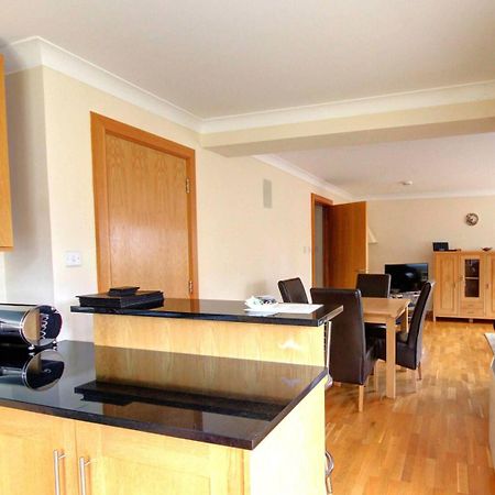 No1 The Links Apartment, Brora Bagian luar foto