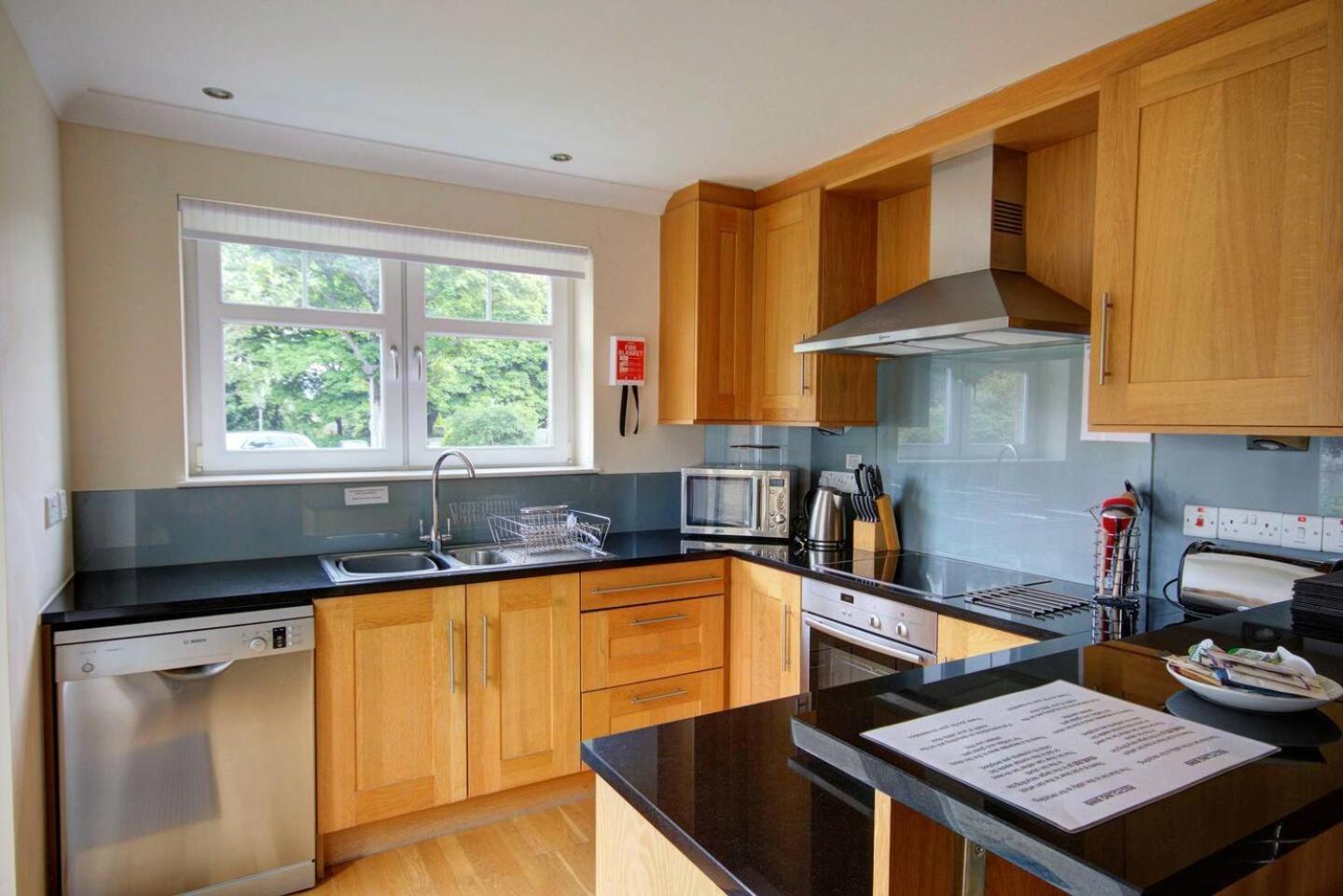 No1 The Links Apartment, Brora Bagian luar foto